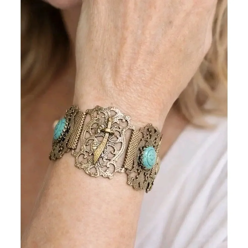 Panel‎ Bracelet Elephant Sword Turquoise Blue Molded Glass Silver-tone sbr-18